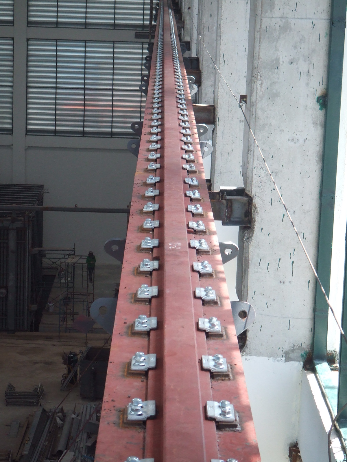 	Hoist & Crane installation